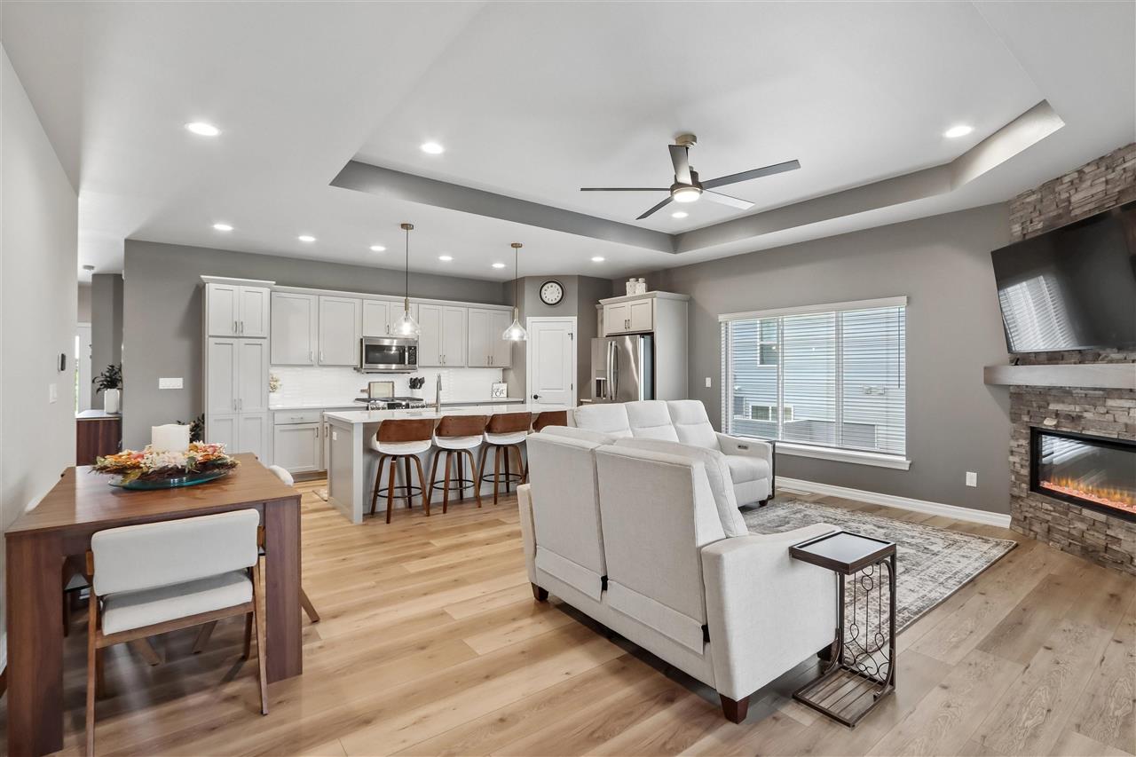 1030 Highland Trail Solon IA 52333