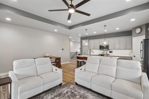 1030 Highland Trail Solon IA 52333