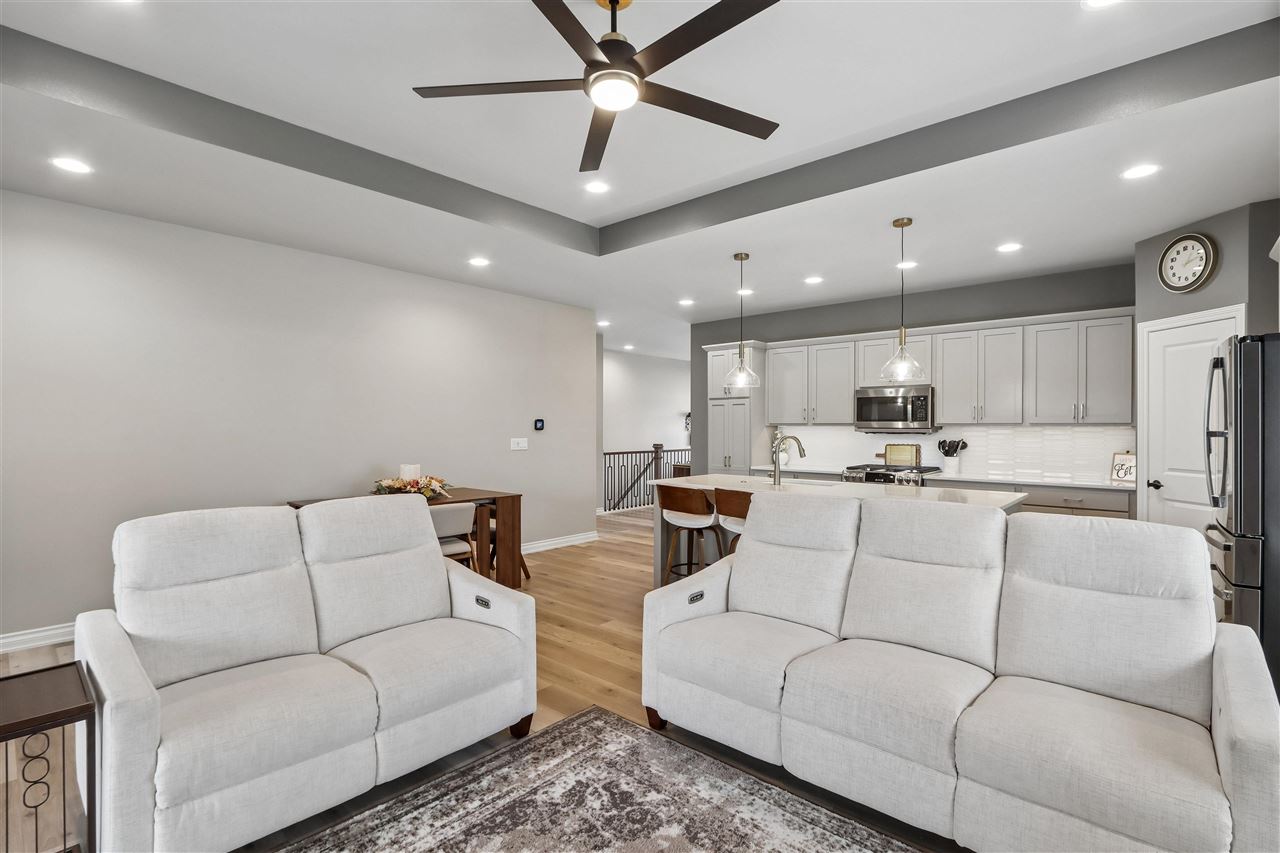 1030 Highland Trail Solon IA 52333