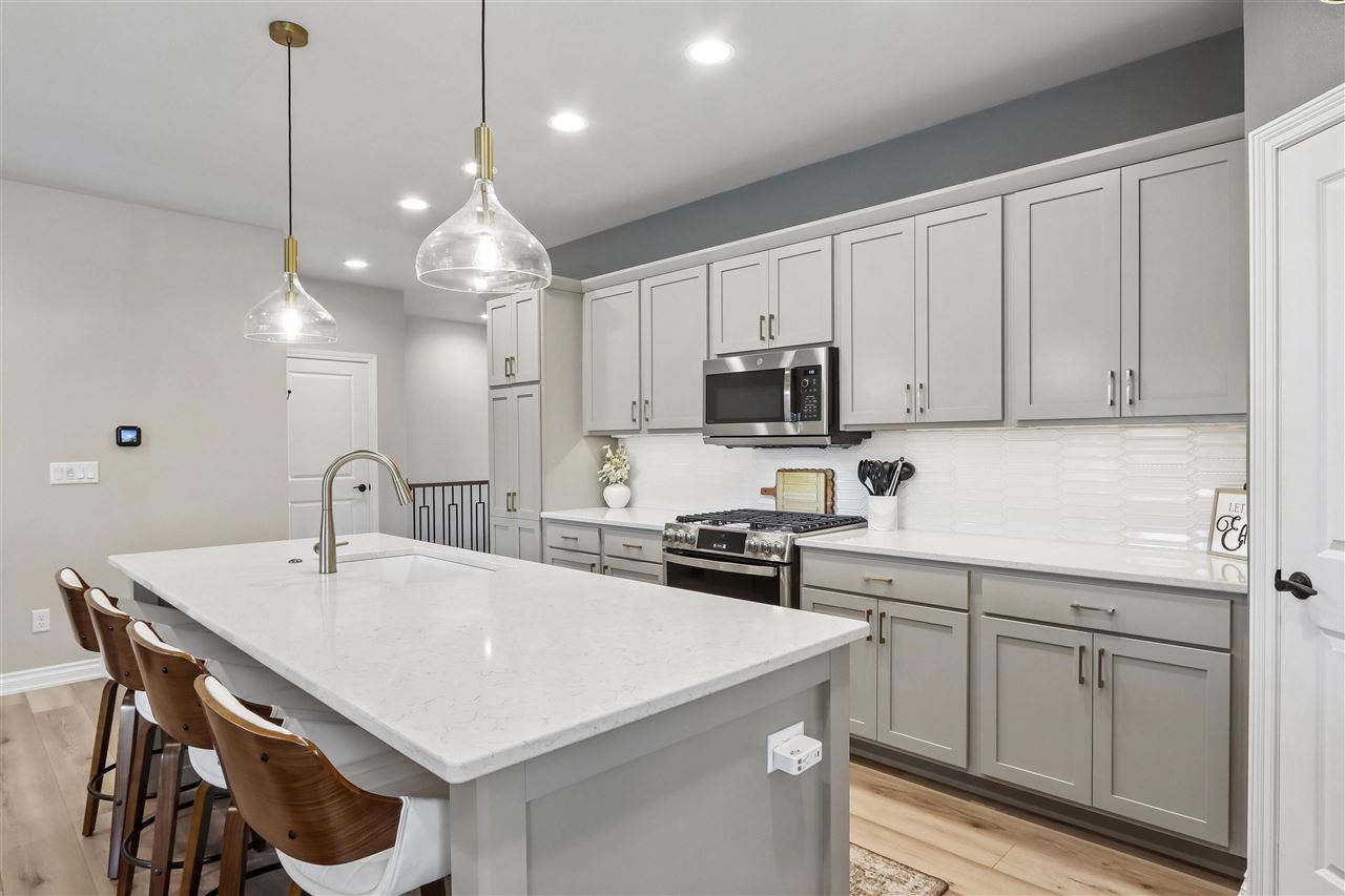 1030 Highland Trail Solon IA 52333