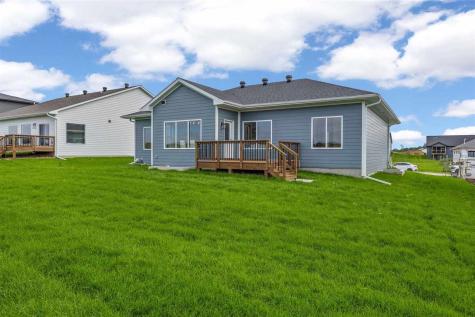 125 S Seven Oaks Road North Liberty IA 52317