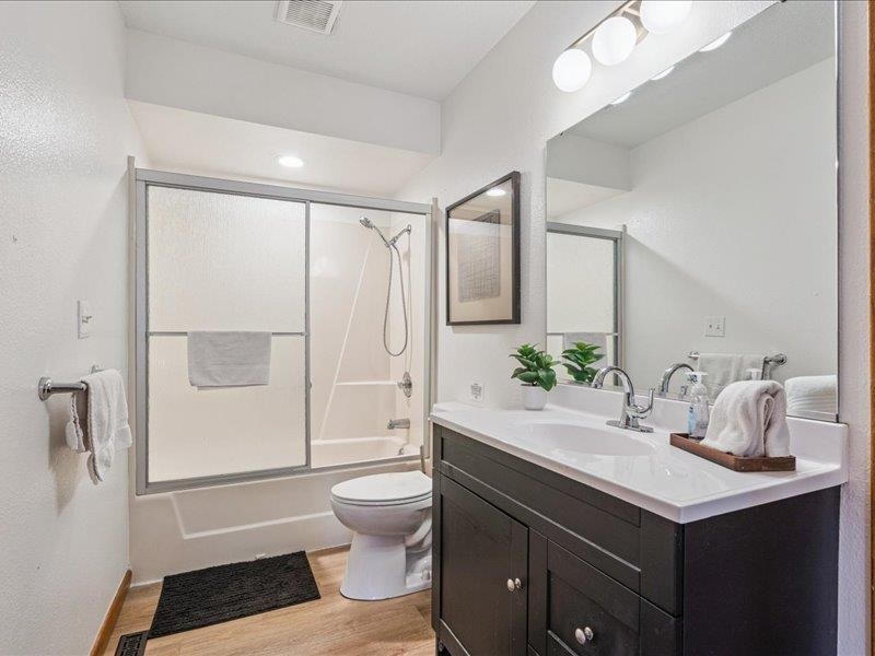 2355 Jessup Circle Iowa City IA 52246