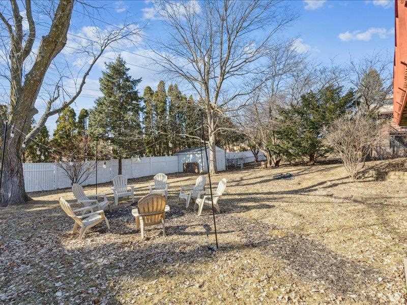 2355 Jessup Circle Iowa City IA 52246