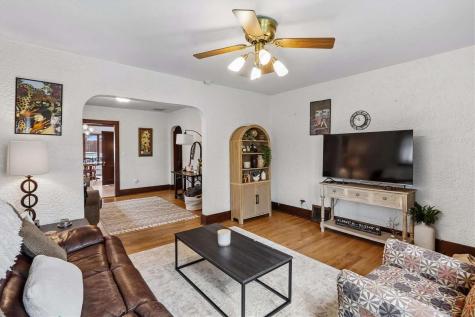 108 Highland Drive Iowa City IA 52246