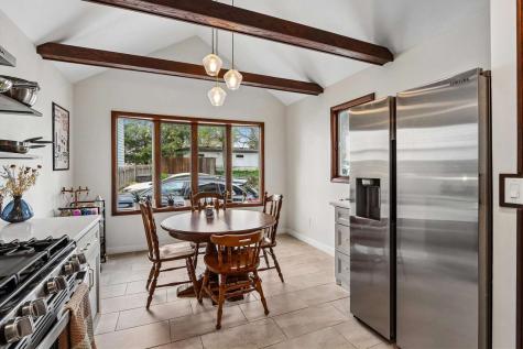 108 Highland Drive Iowa City IA 52246