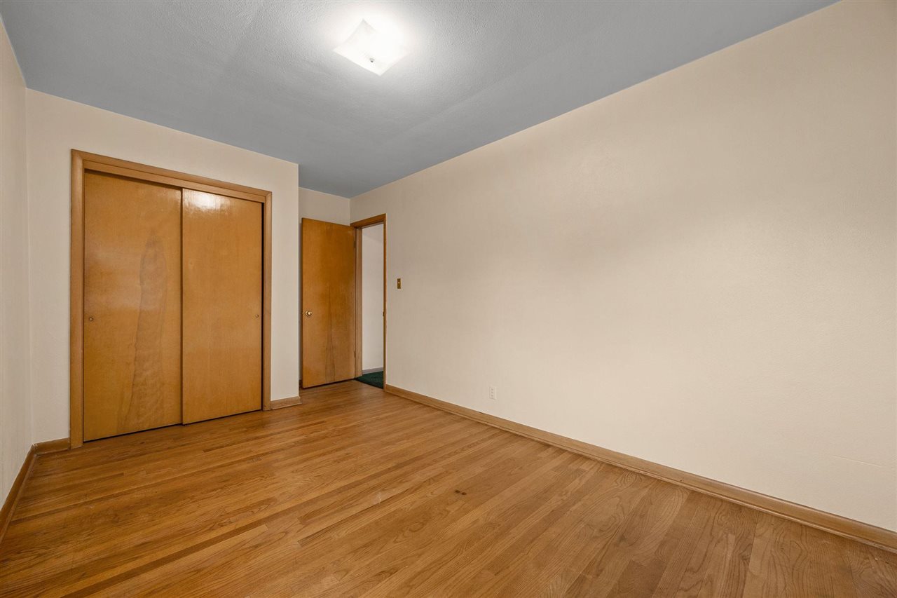 1015 29th Street NE Cedar Rapids IA 52402
