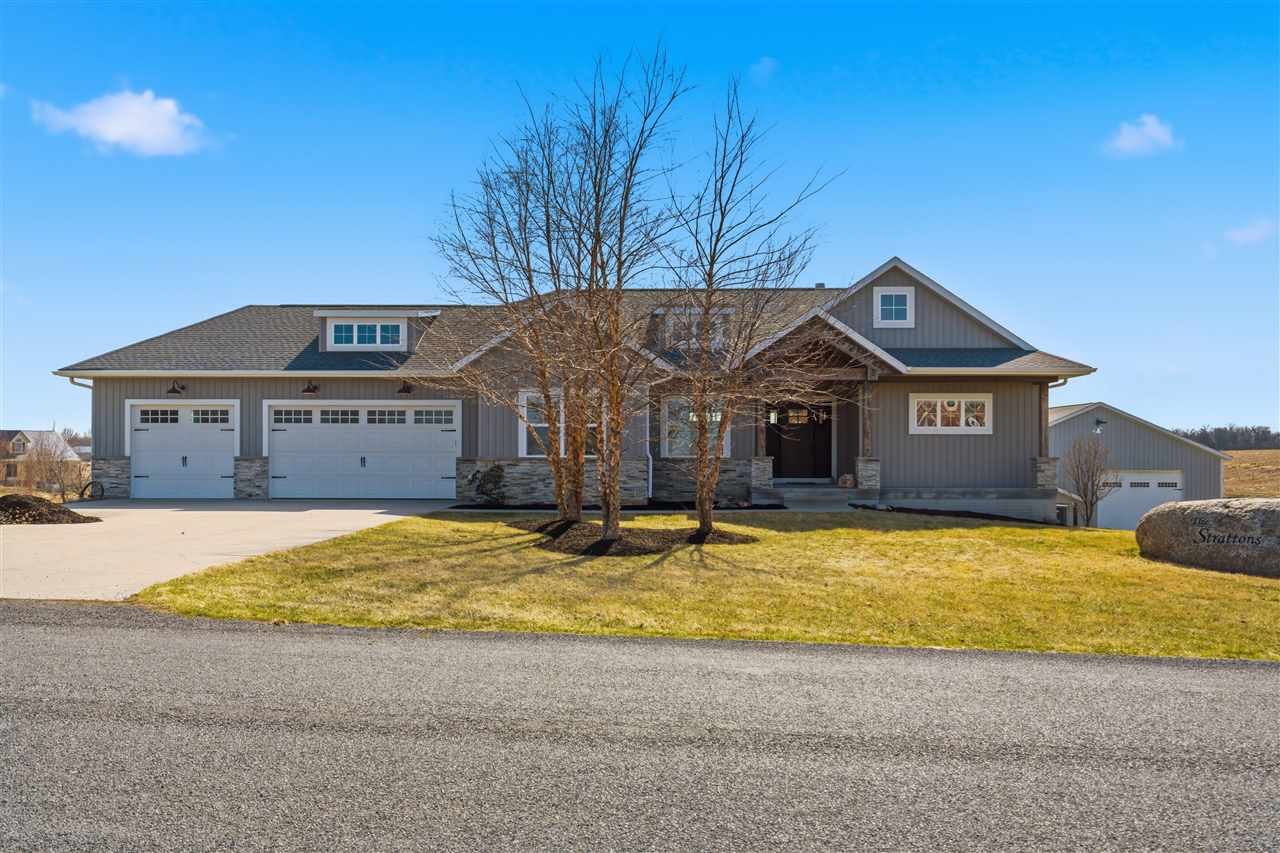 3359 Southridge Drive Amana IA 52203