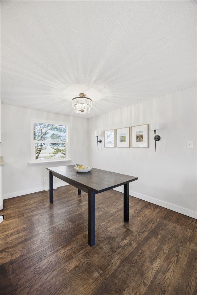 40 Greenview Drive West Branch IA 52358