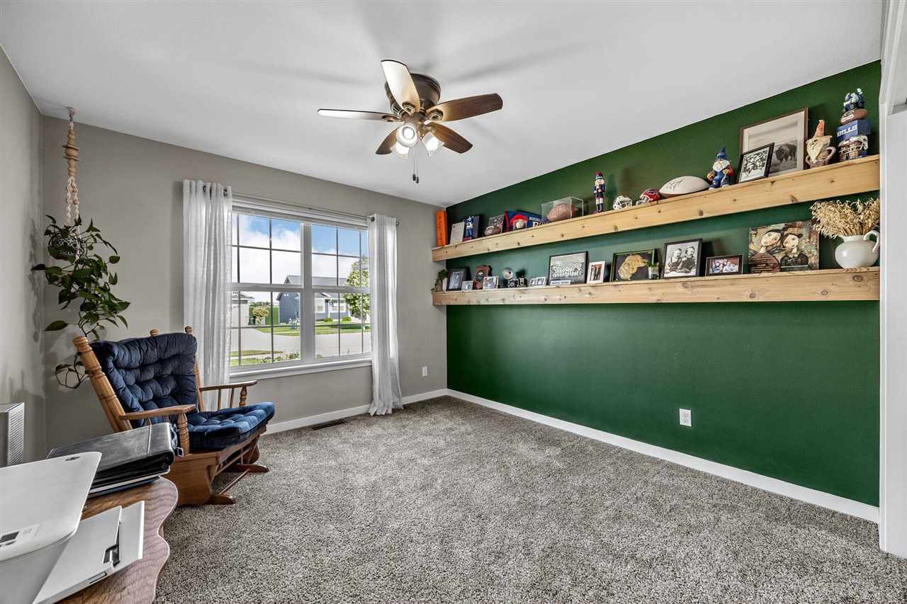 1626 Prairie Rose Drive SW Cedar Rapids IA 52404