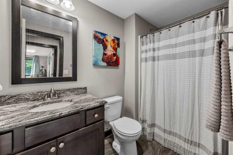 1626 Prairie Rose Drive SW Cedar Rapids IA 52404