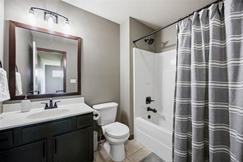 1515 Cedar Springs Drive North Liberty IA 52317