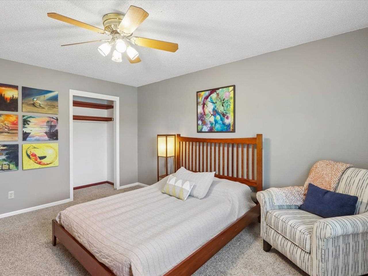 5 Olde Hickory Road Coralville IA 52241