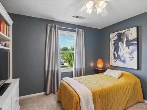 5 Olde Hickory Road Coralville IA 52241