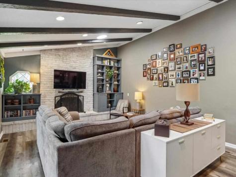 5 Olde Hickory Road Coralville IA 52241
