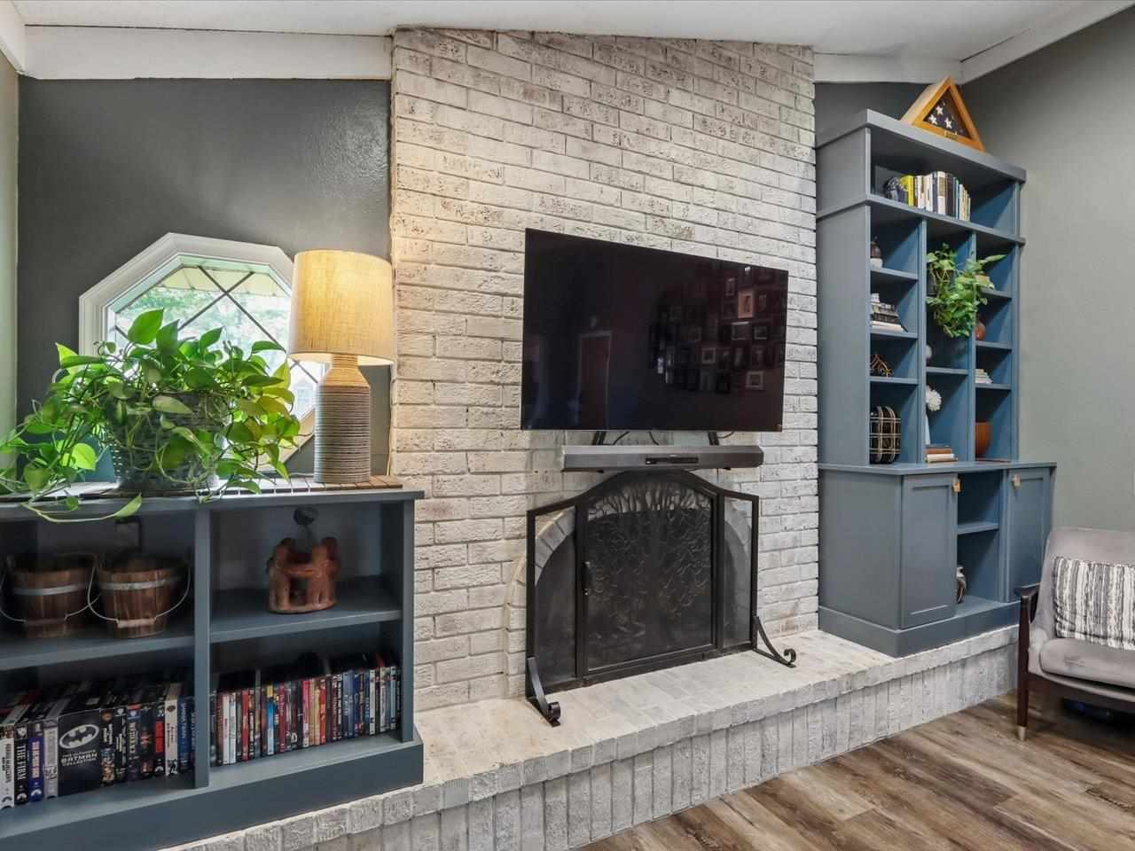 5 Olde Hickory Road Coralville IA 52241