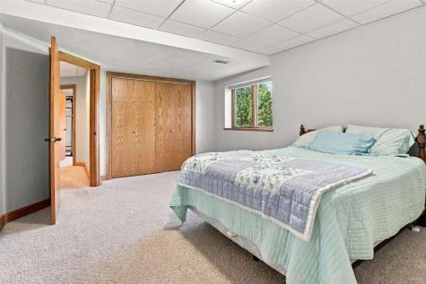 24594 110th Street Anamosa IA 52205