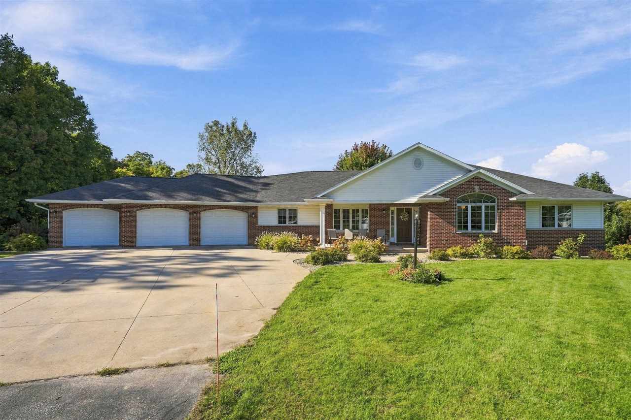 24594 110th Street Anamosa IA 52205