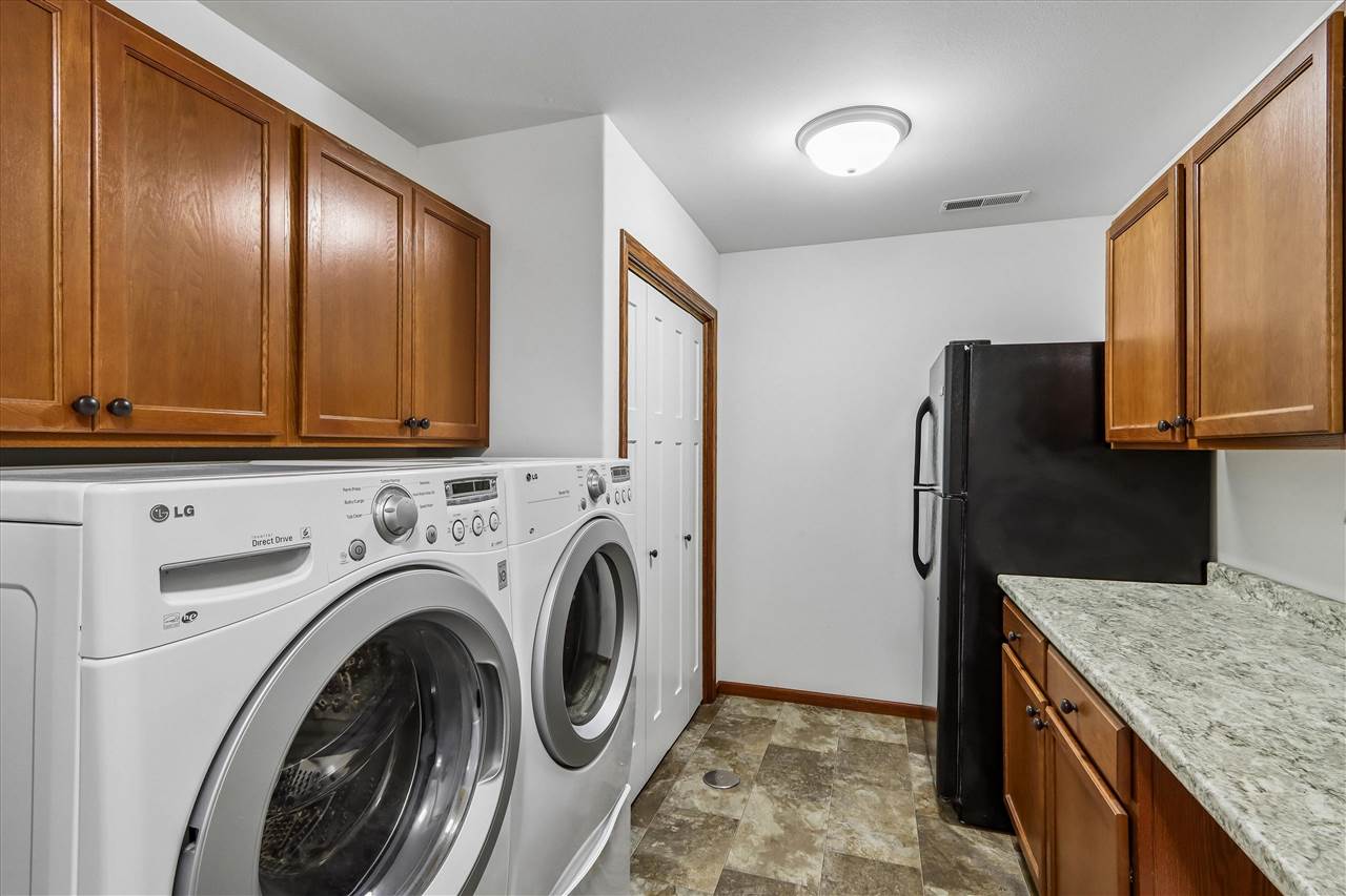 412 Rolling Hills Drive Tiffin IA 52340