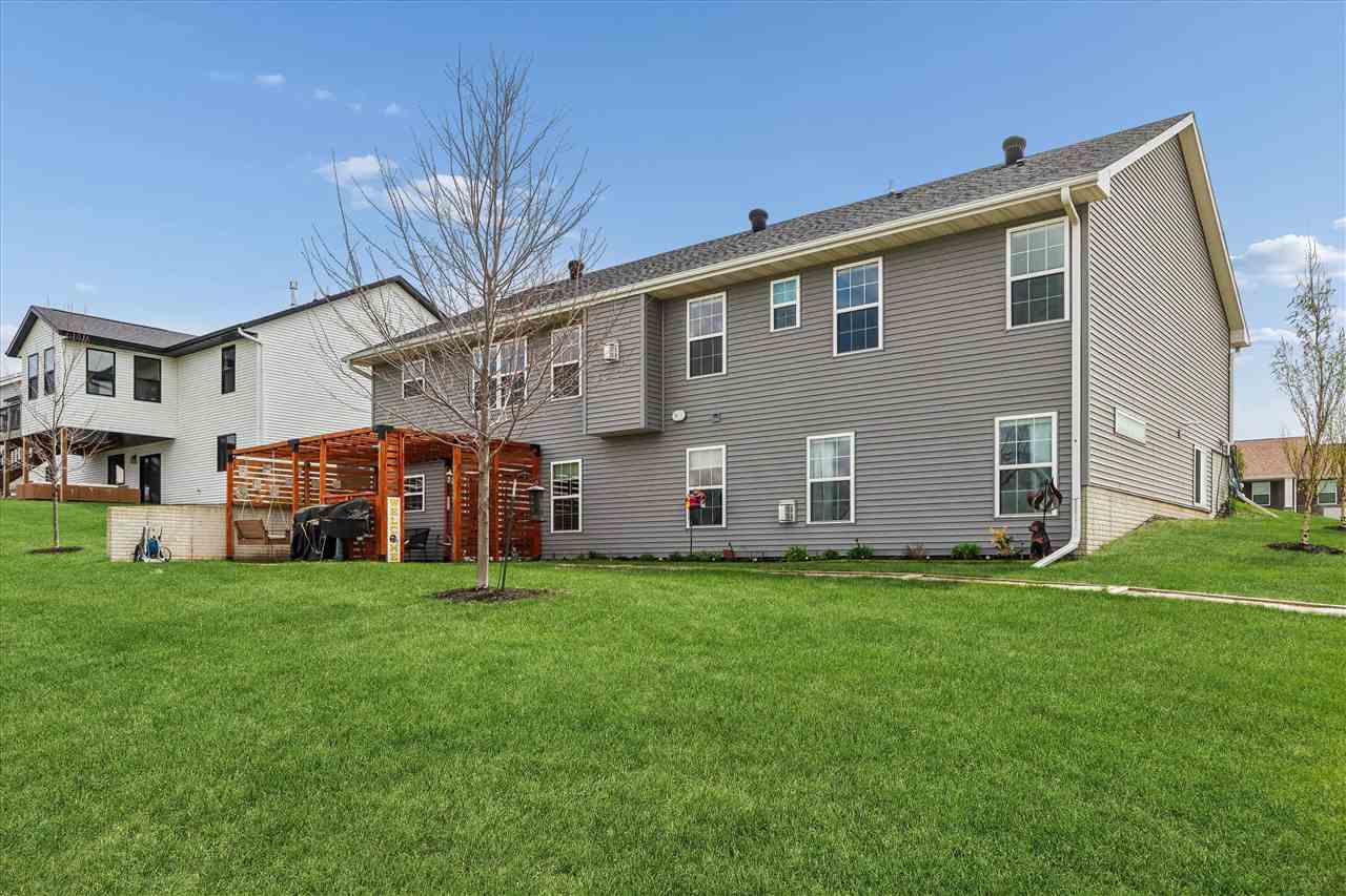 412 Rolling Hills Drive Tiffin IA 52340