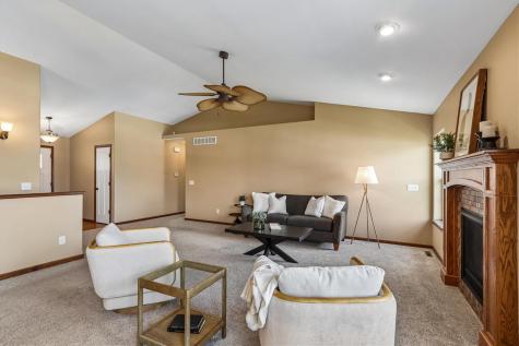 412 Rolling Hills Drive Tiffin IA 52340