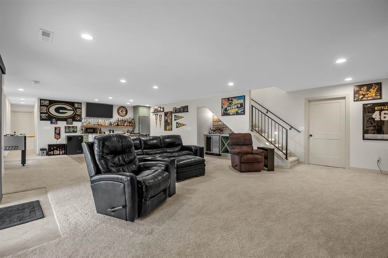 365 Canterbury Street North Liberty IA 52317