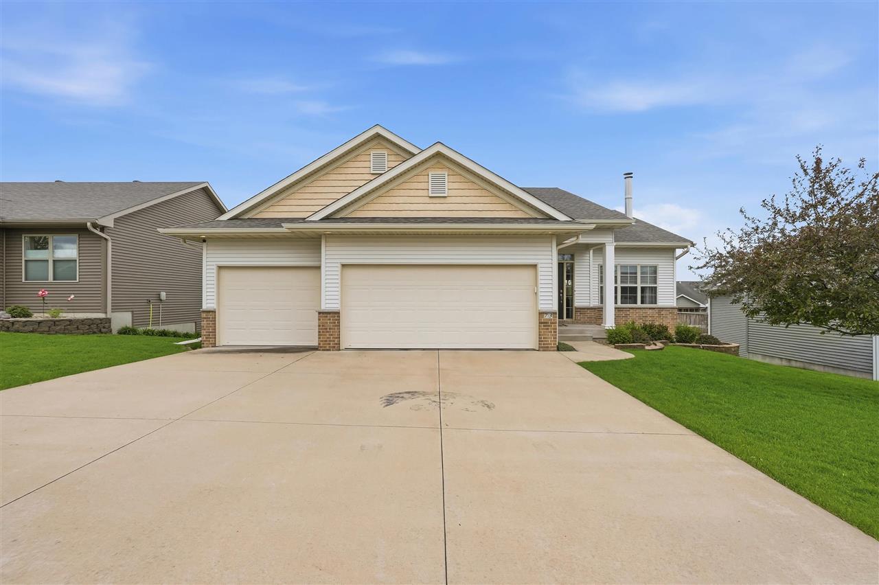 73 Camden Road Iowa City IA 52245