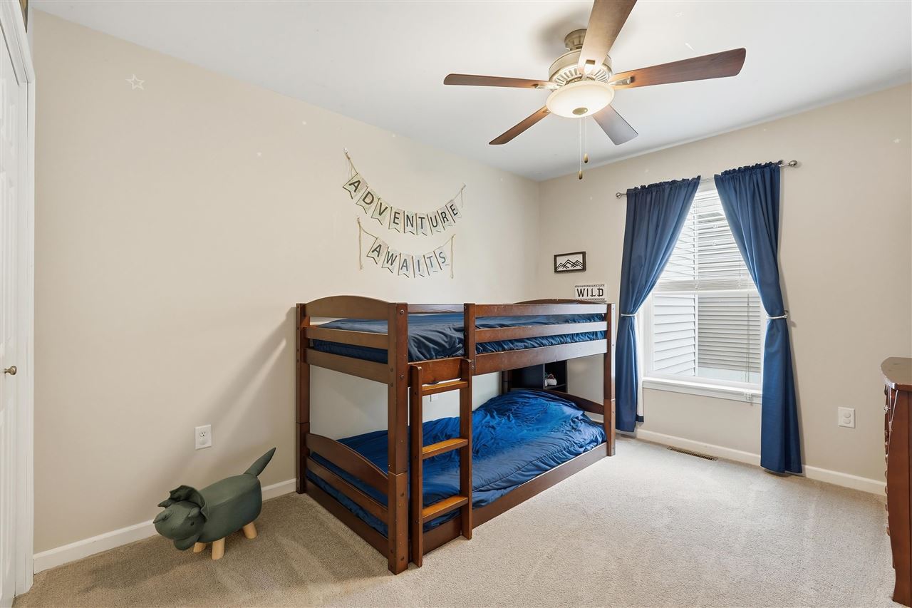 73 Camden Road Iowa City IA 52245