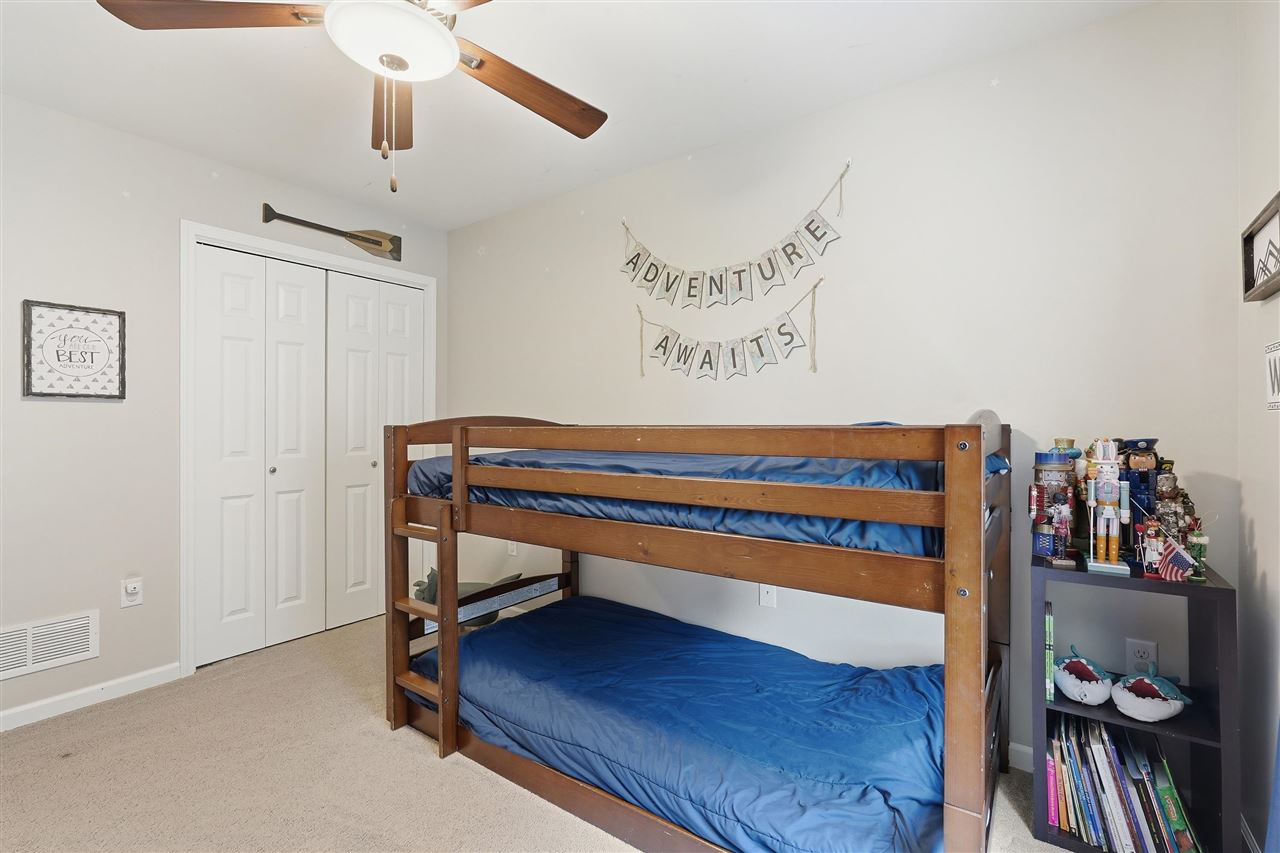 73 Camden Road Iowa City IA 52245