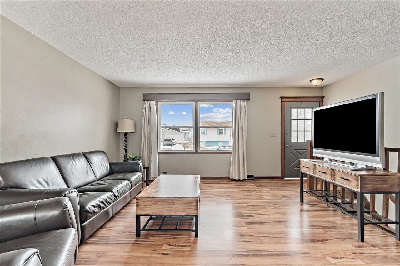 1305 Cress Parkway Hiawatha IA 52233