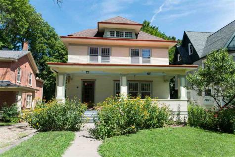 416 S Summit Street Iowa City IA 52240