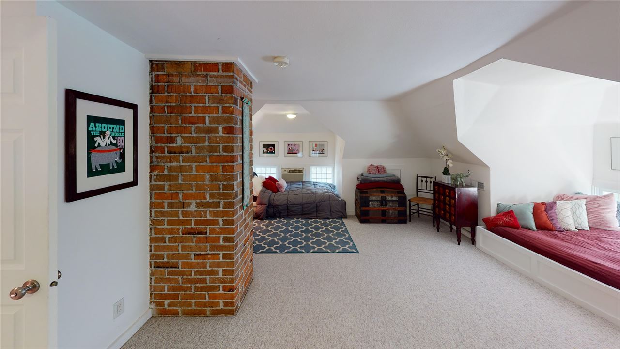 416 S Summit Street Iowa City IA 52240