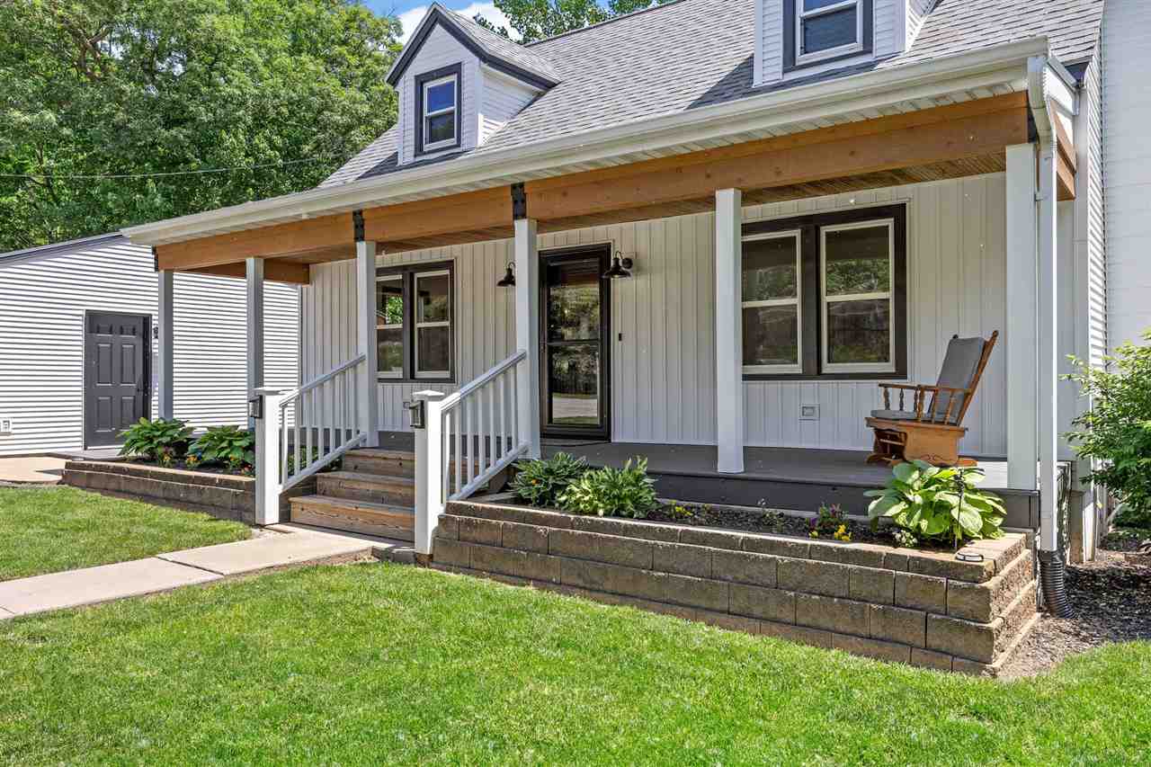 1388 Hickory Hollow Road NE Solon IA 52333