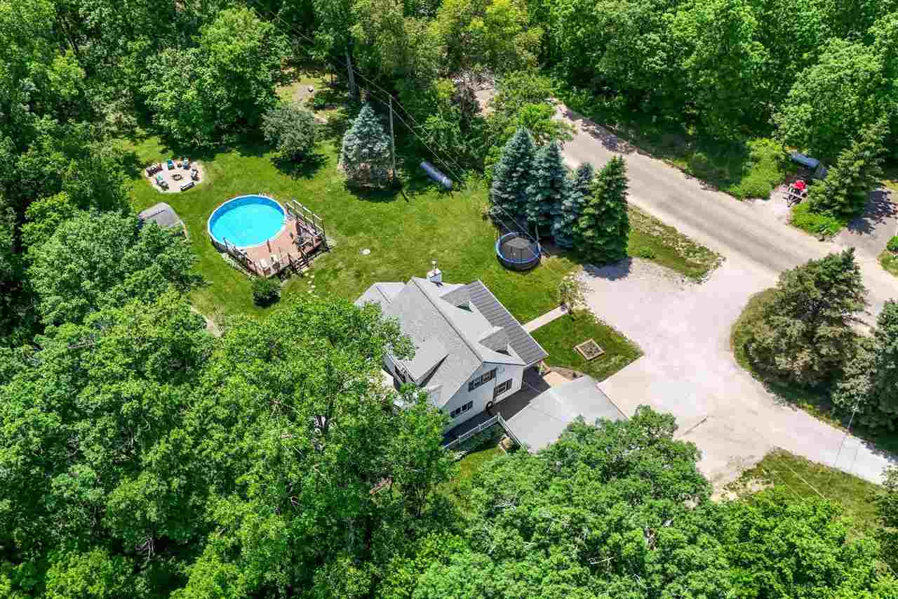 1388 Hickory Hollow Road NE Solon IA 52333