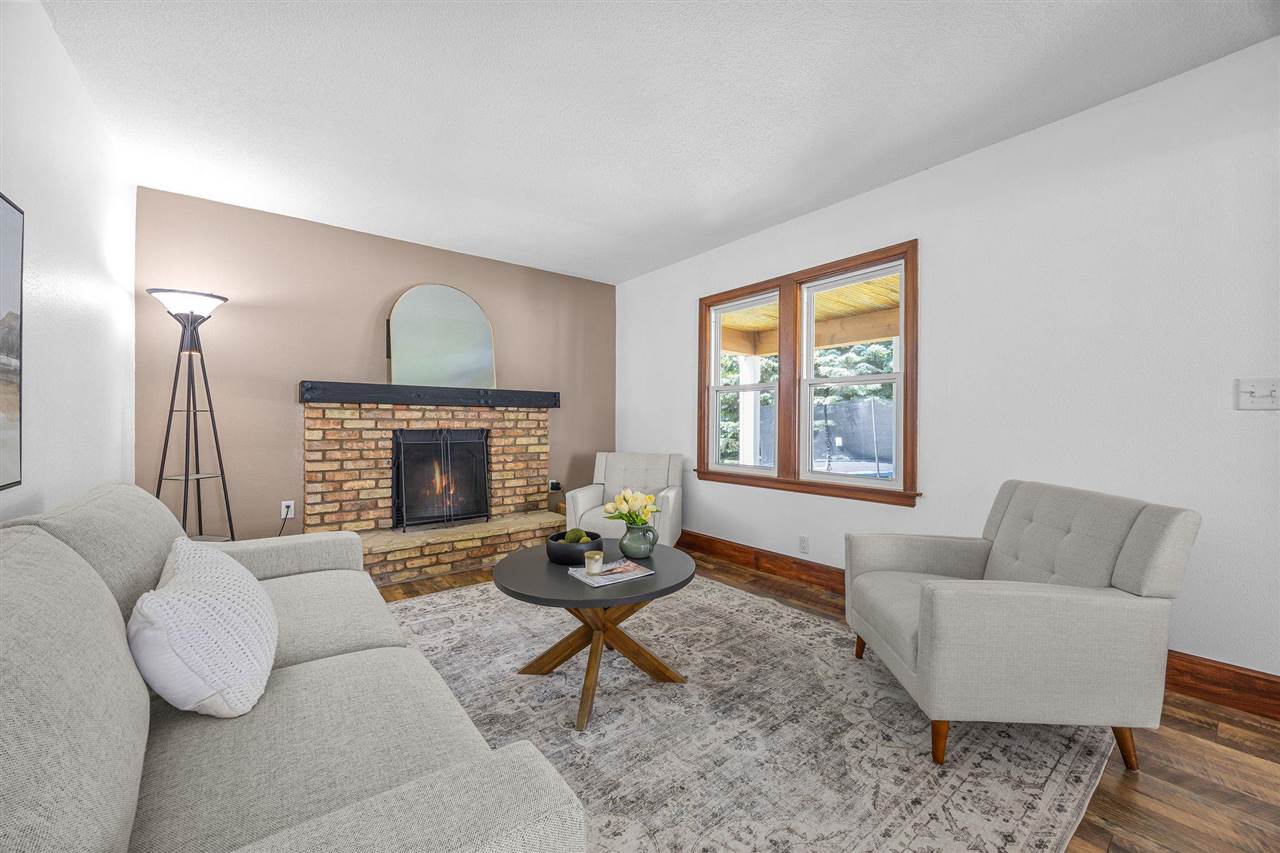 1388 Hickory Hollow Road NE Solon IA 52333