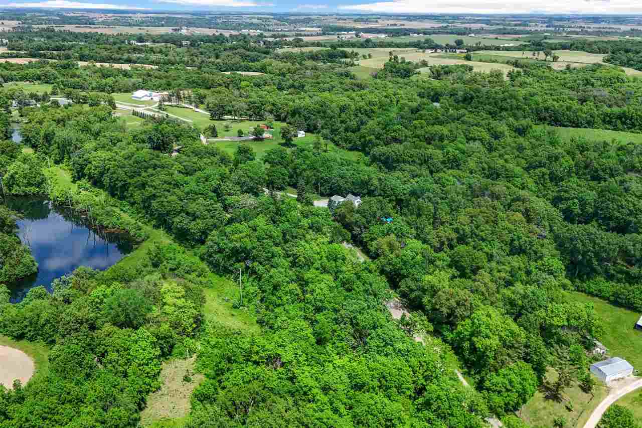 1388 Hickory Hollow Road NE Solon IA 52333