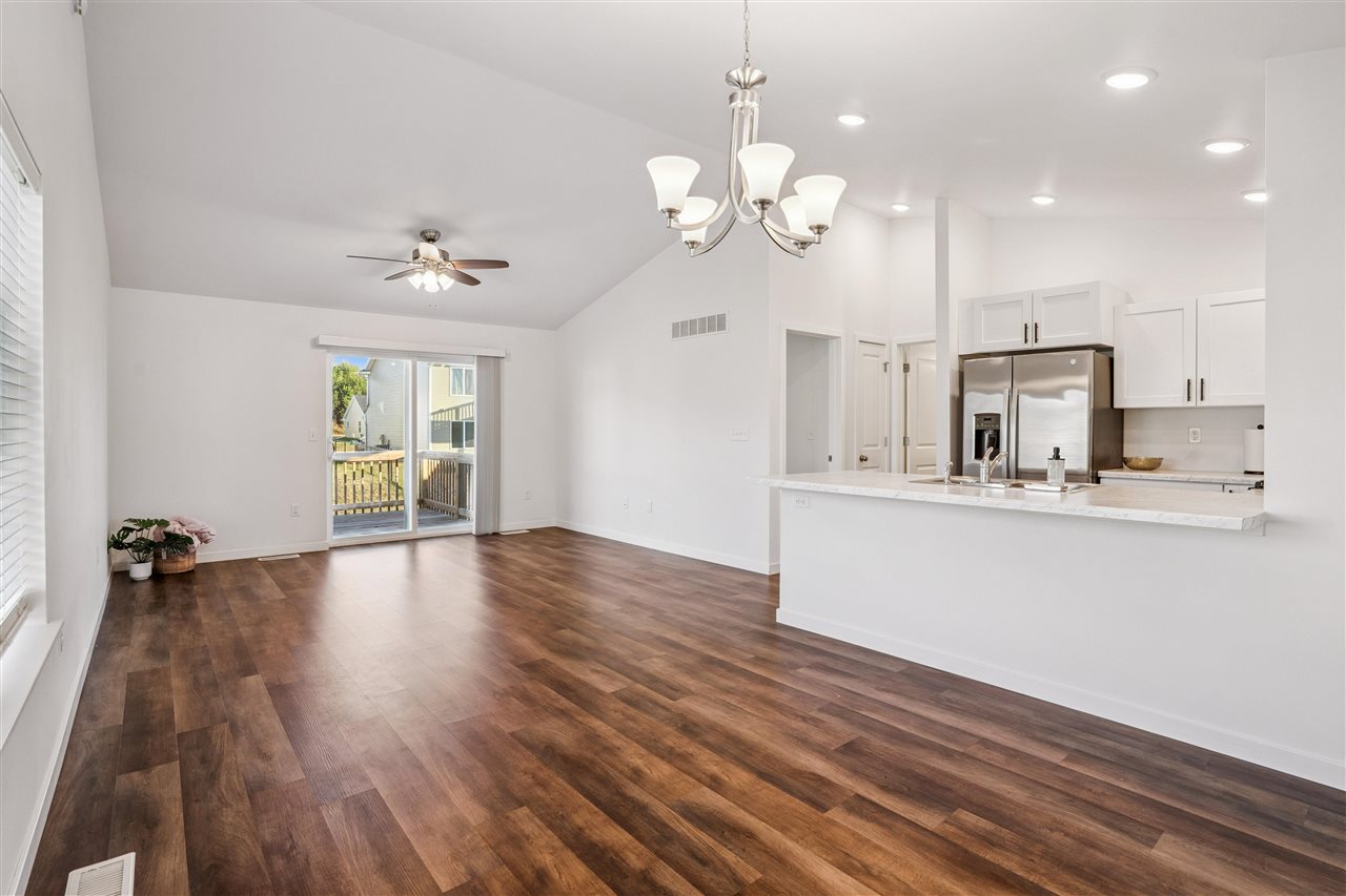 865 Summit Court Coralville IA 52241