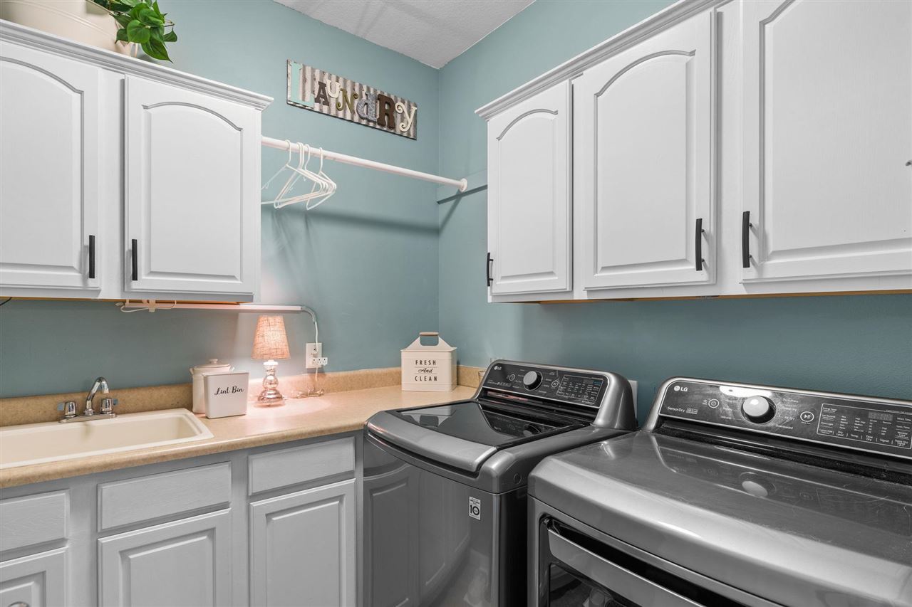 255 Cambridge Way North Liberty IA 52317