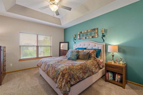 255 Cambridge Way North Liberty IA 52317