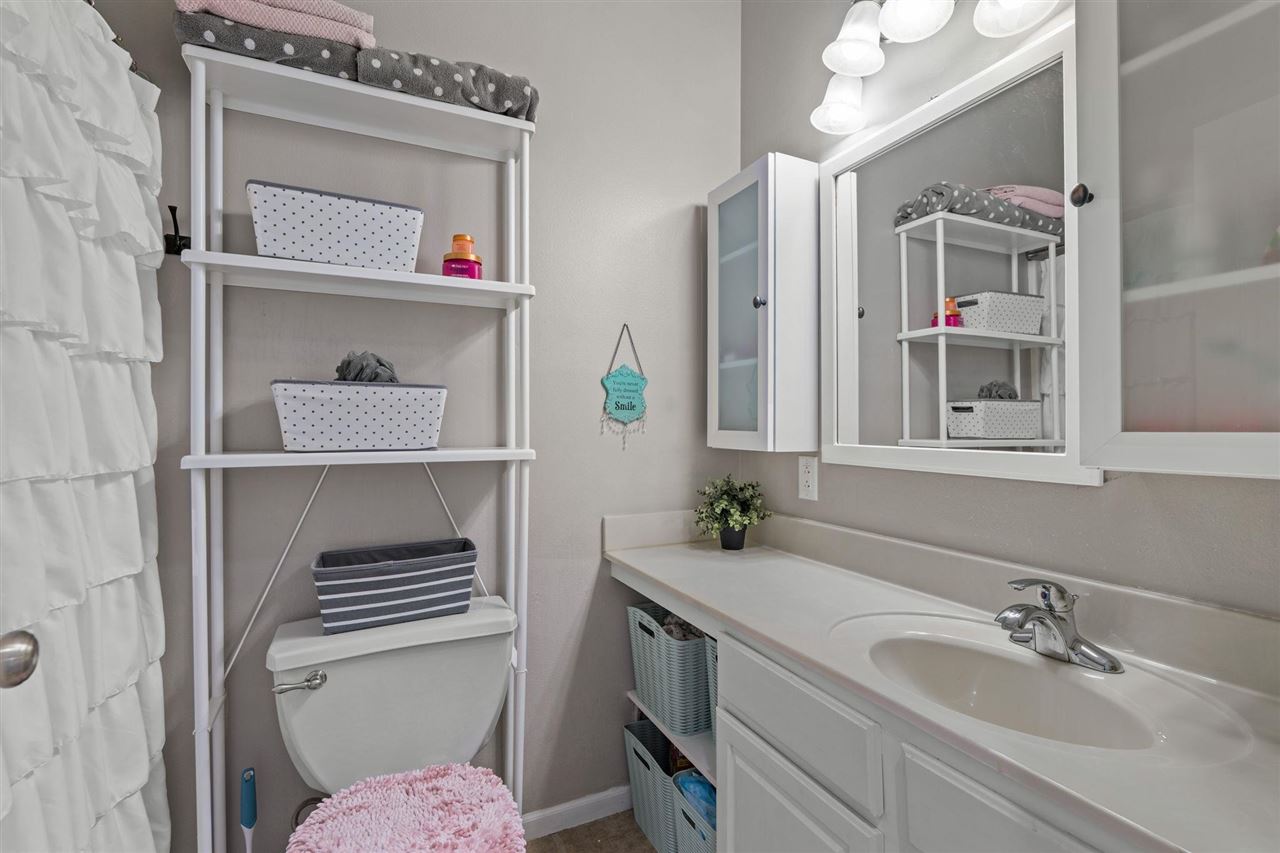 255 Cambridge Way North Liberty IA 52317