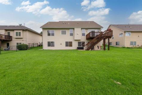 255 Cambridge Way North Liberty IA 52317