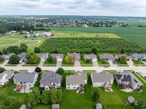 255 Cambridge Way North Liberty IA 52317