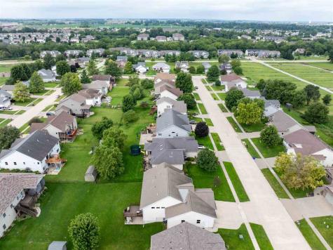 255 Cambridge Way North Liberty IA 52317