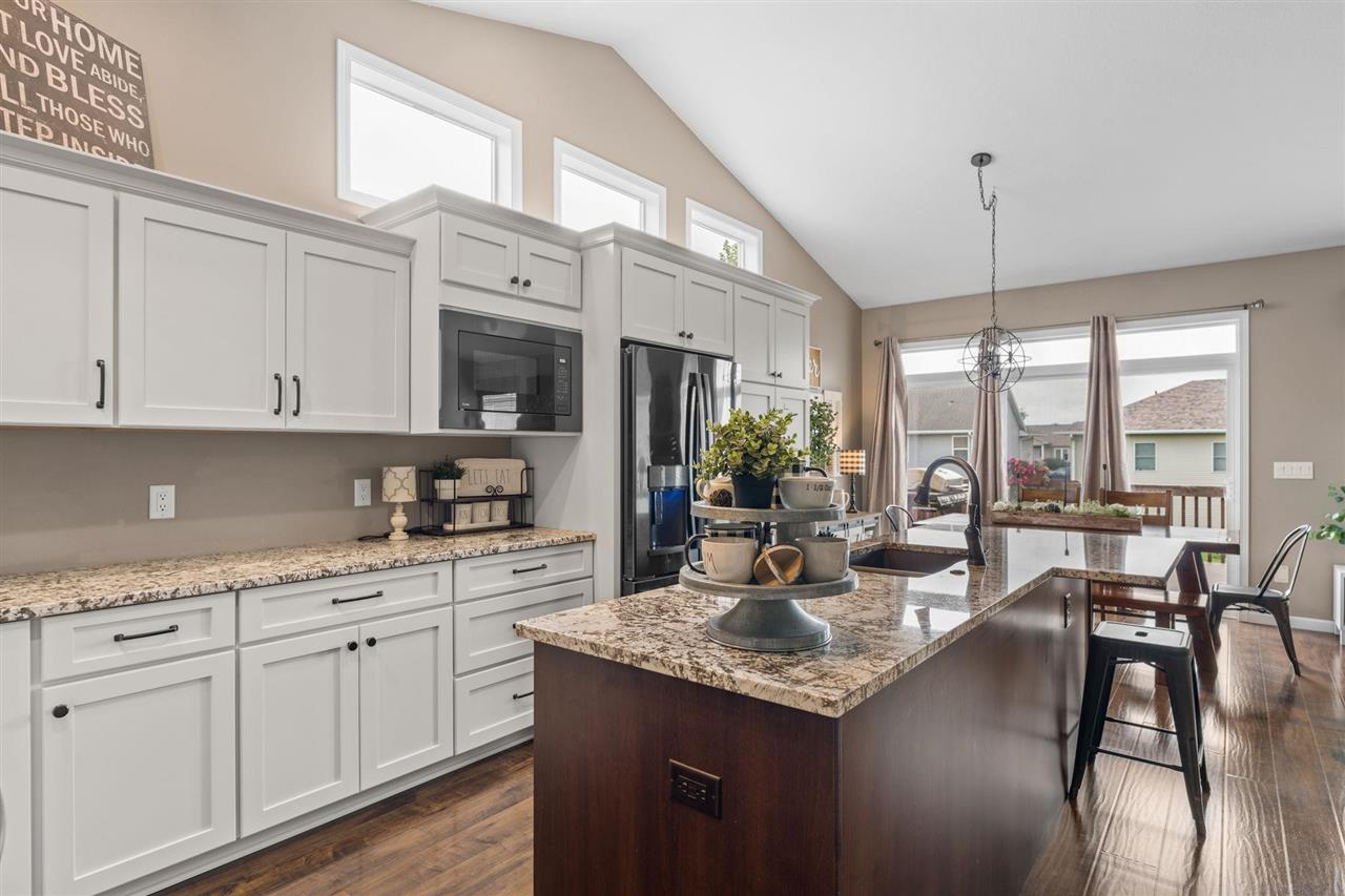 255 Cambridge Way North Liberty IA 52317