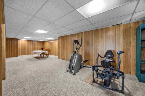 2815 Southland Street SW Cedar Rapids IA 52404