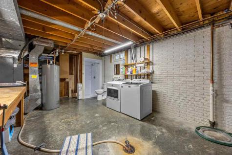 2815 Southland Street SW Cedar Rapids IA 52404