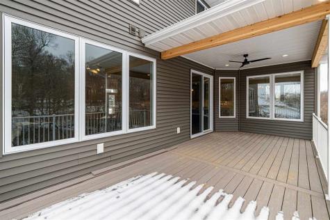 5521 Seminole Valley Trail NE Cedar Rapids IA 52411