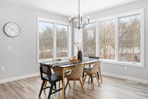 5521 Seminole Valley Trail NE Cedar Rapids IA 52411