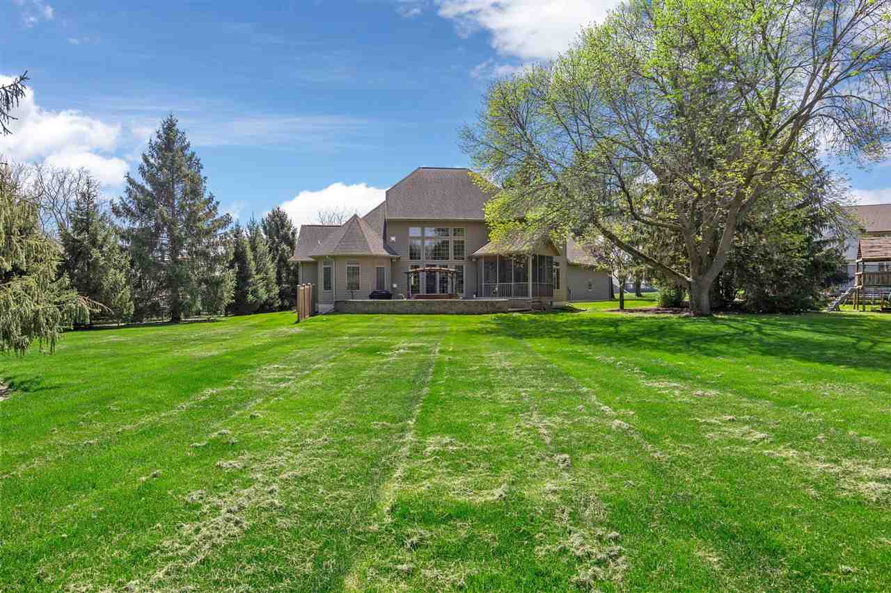 20 Cherry Lane NE Iowa City IA 52240