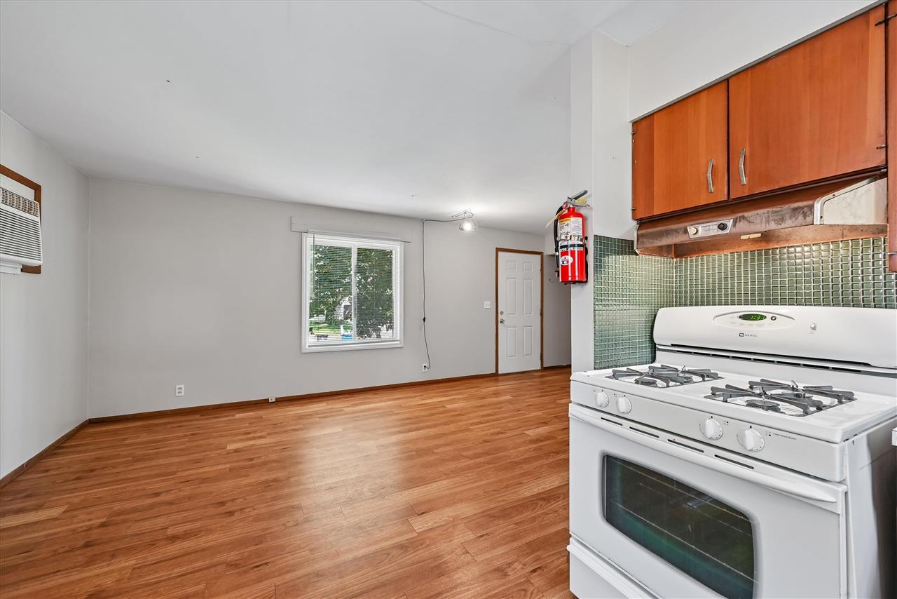 718 7th Avenue Coralville IA 52241
