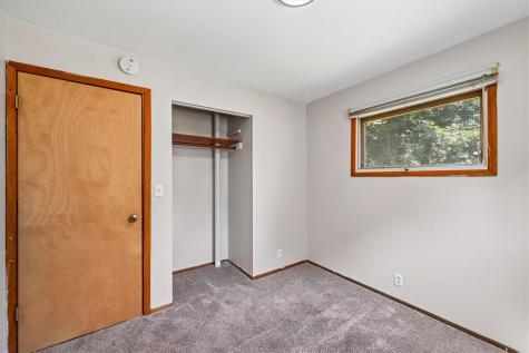 718 7th Avenue Coralville IA 52241